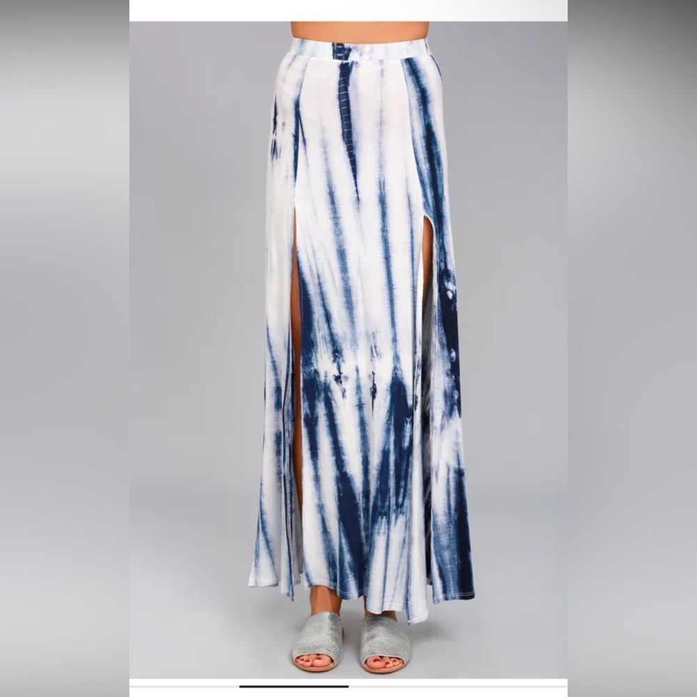 LULUS - NWT SHORE TO ADORE TIE DYE MAXI SKIRT - Picture 2 of 16